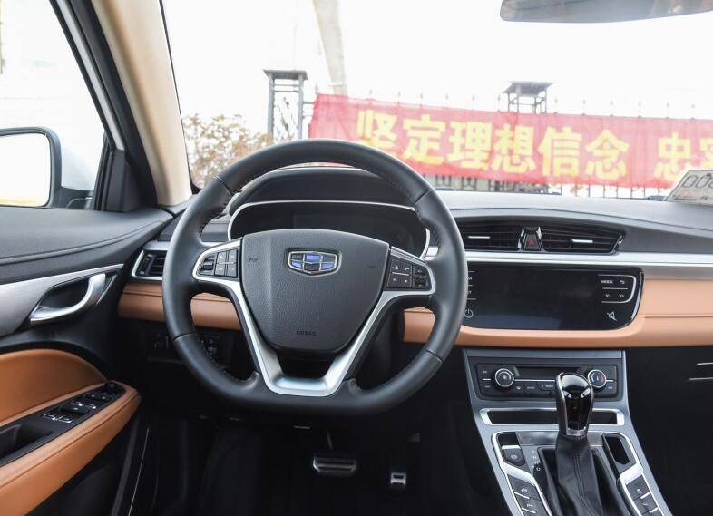 实力高于名爵ZS，尺寸大还省油的紧凑SUV，搭载1.4T仅6万