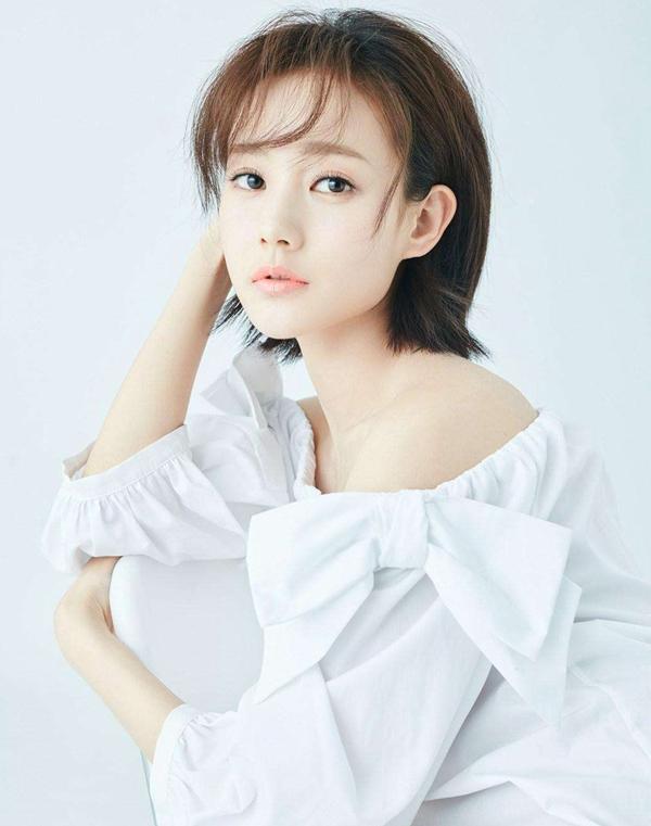 下半年人气爆棚的五位90后女星排名,陈瑶李一