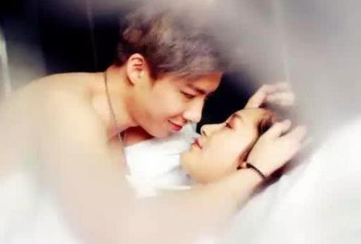 抖音摩登兄弟被包养一夜成名, 网友: 尺度大到