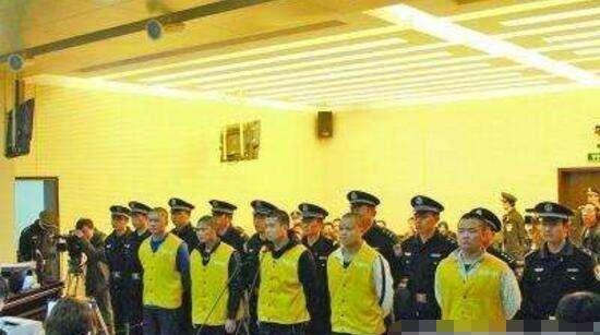 菜刀队vs砍刀队事件