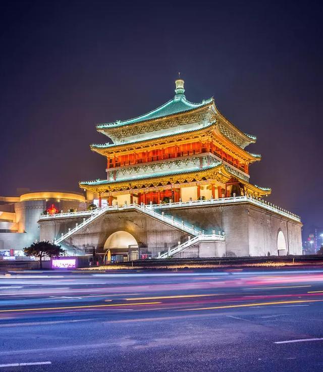 抖音捧红八大网红城市, 第一美女如云, 第三风景