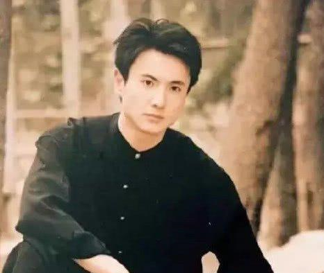 她天使面孔却双目失明,成为最美女主,而他因为