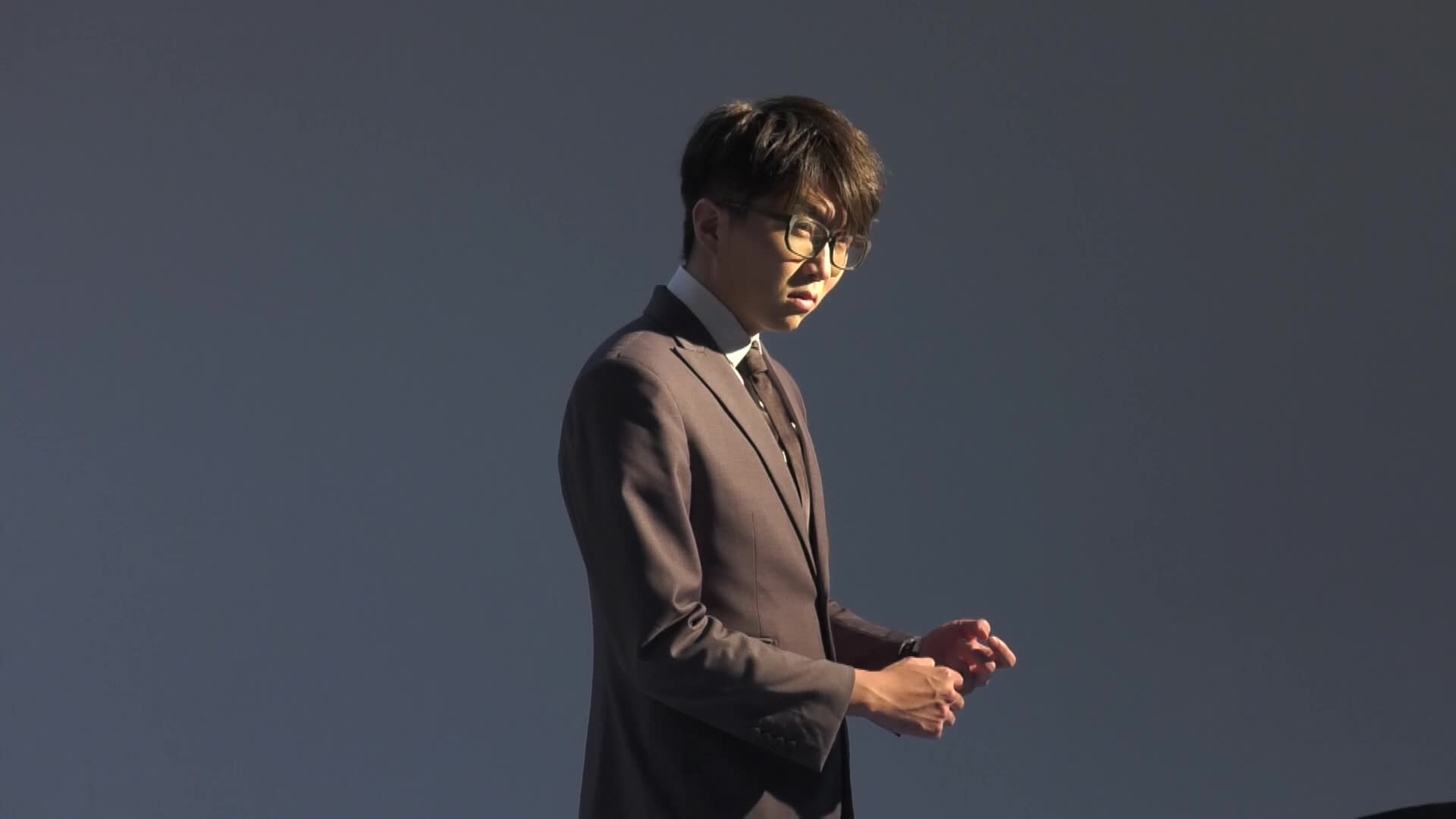 《明日之子2》星推官大换血,杨幂薛之谦下车,