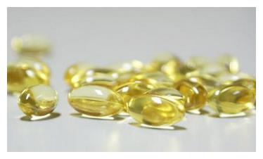 维生素E胶囊可以直接涂脸上?教你正确使用方