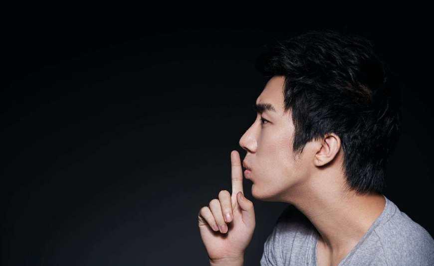 骚男专属BGM回音哥虎牙直播首秀! 骚男: 厉害