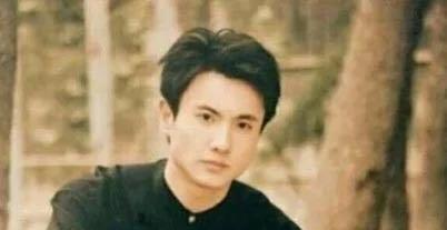 陈赫:我当年是小鲜肉,沈腾:我当年是校草,沙溢:你们先聊会儿图片