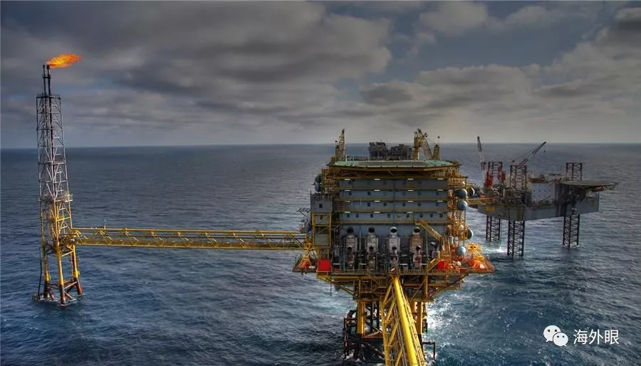 美国加大经济制裁伊朗力度,中国却要为伊朗保