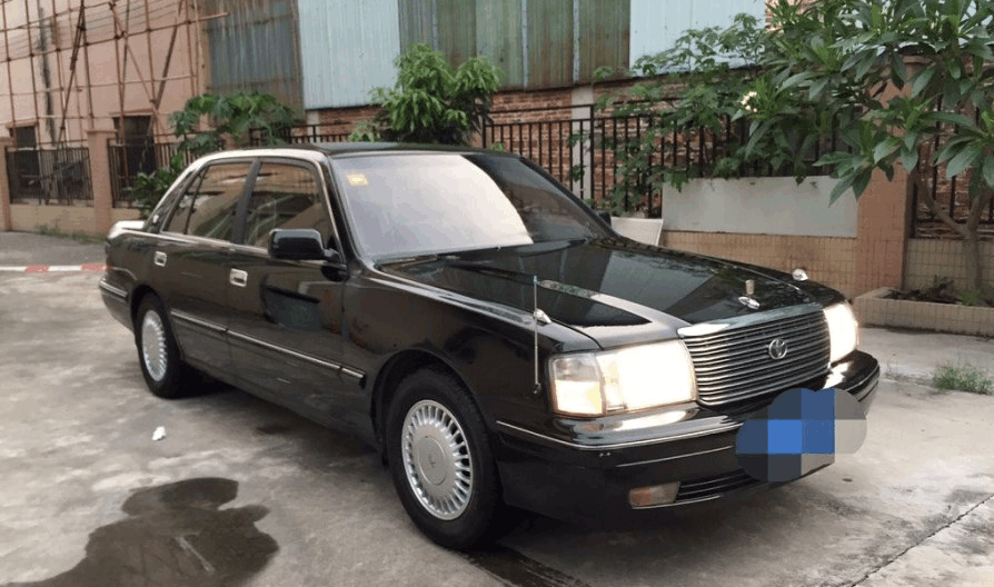 皇冠 96款 3.0L, 你一定对它不陌生!