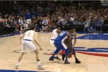 76人西蒙斯误伤,大帝恩比德脸部挫伤,到底怎么