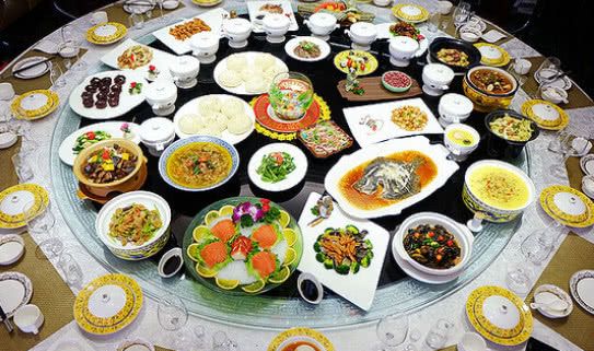 中国最牛的饭局,国宴都是这些东西!网友:看盘子就知道很豪华