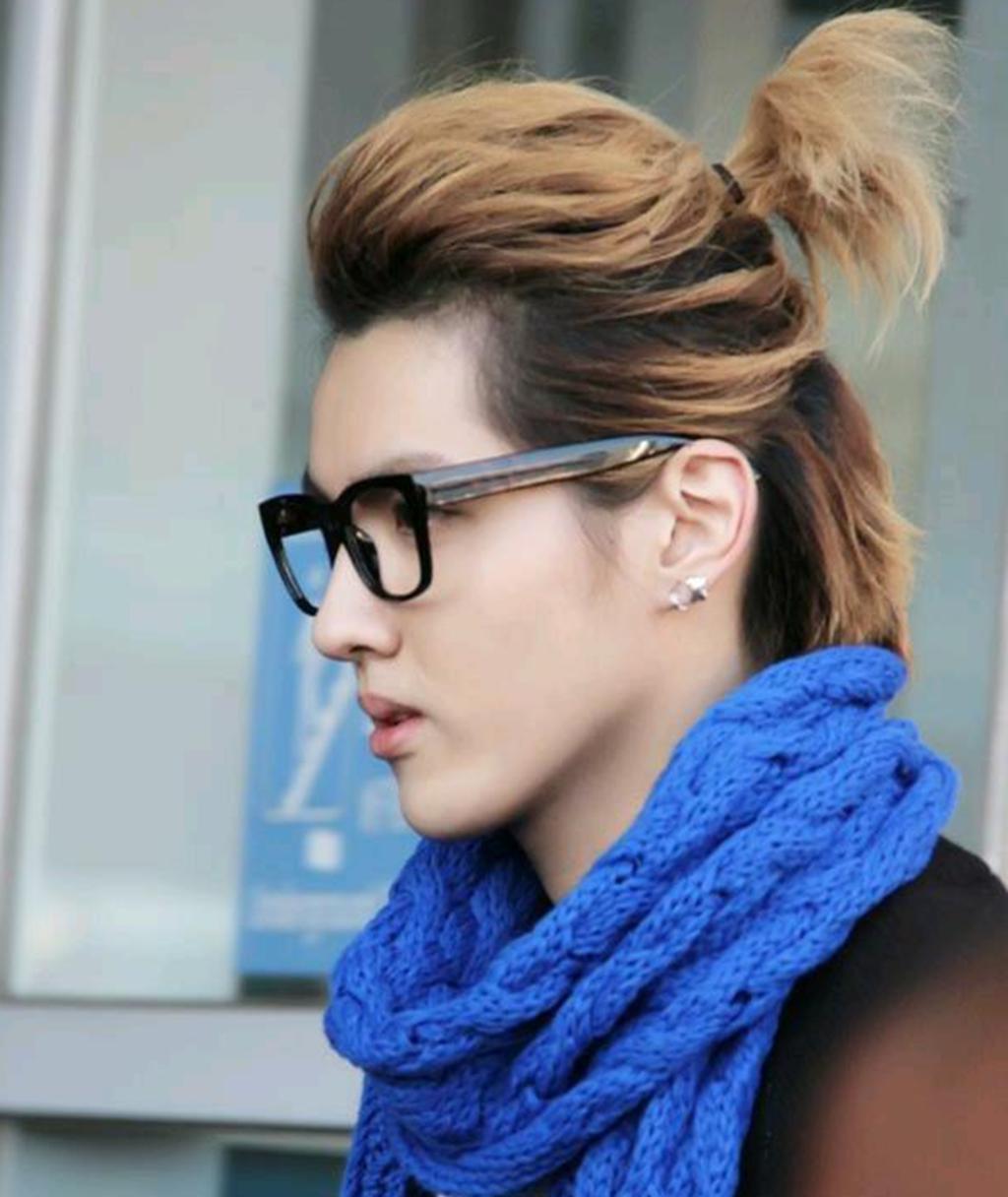 邓超的牛角辫,吴亦凡马尾,论男明星扎辫子最服