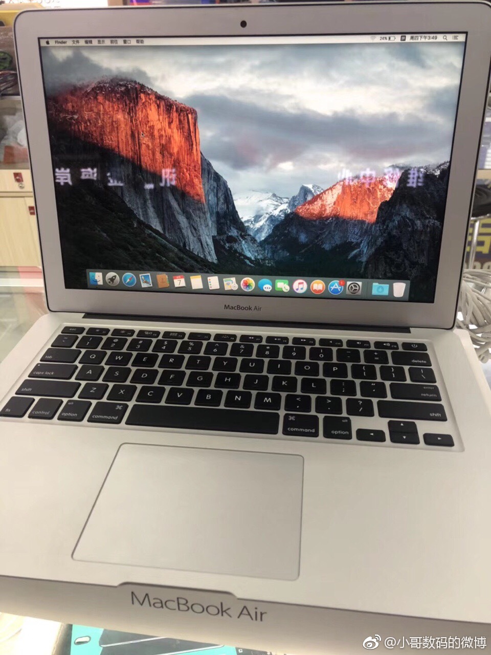 macbook air2015款配置,2015款macbookair 机身轻薄如刀,运行快如闪电,超薄15款macbook air vg2