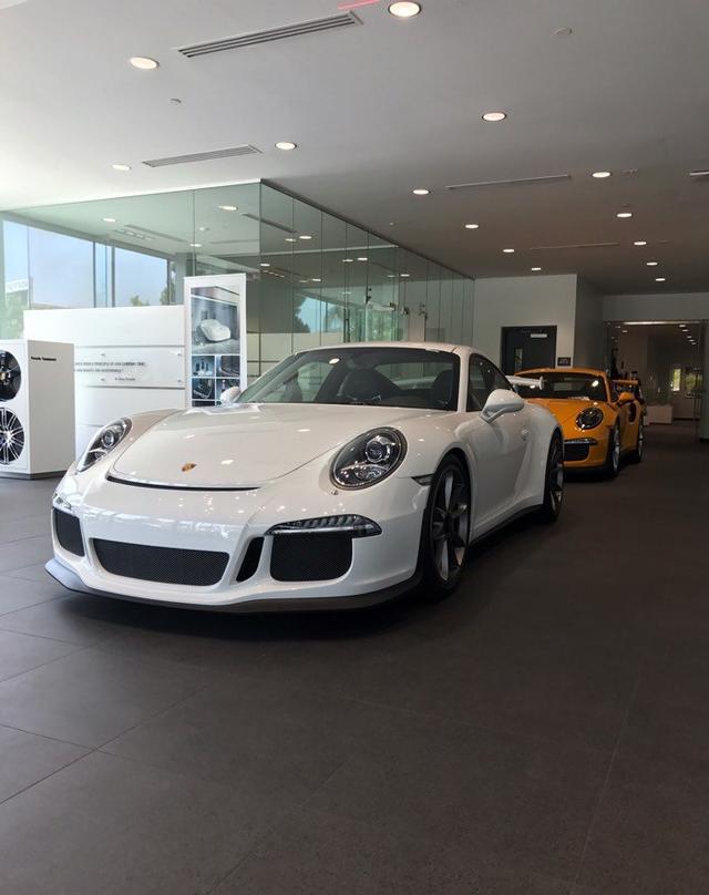 “保时捷“有新的文章更新，请注意查收