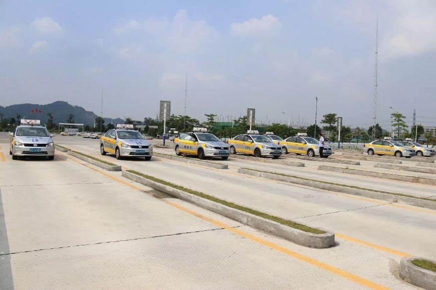 8月驾考出新规, 科一科四无限补考, 科二科三却