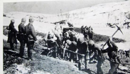 孙殿英为何挖清皇陵, 传言他对慈禧身体行不轨之事?