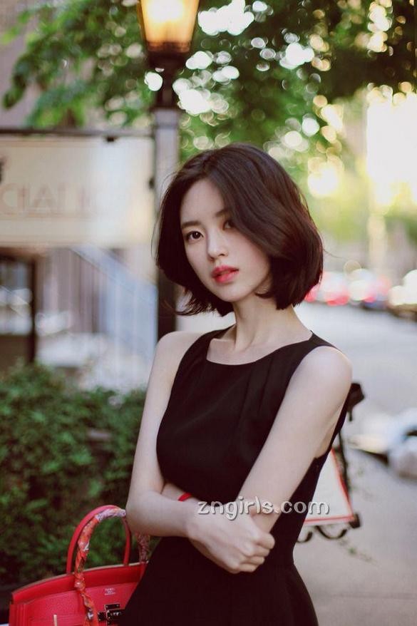 摄影美图:清纯冷艳美女尹善英写真图片大全.