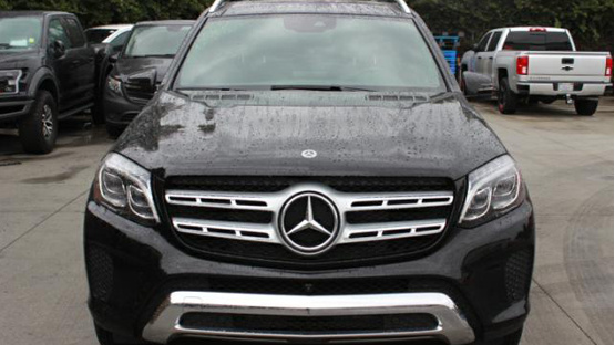 18款奔驰GLS450现车报价 P01包详配解析