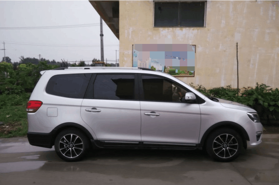 落地价8万, 现在只需5万5, 坐人拉货无压力, 还买啥五菱宏光