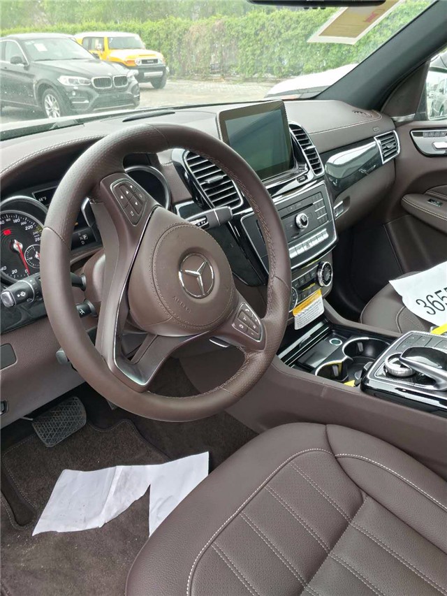 18款奔驰GLS450新款 全新外观配置解析