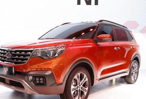 起亚全新智跑亮相，或11.98万起售，配置丰富