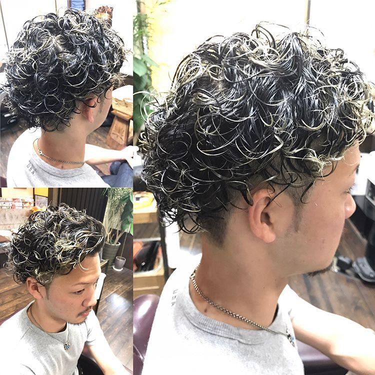 男生纹理烫发型，比油头还好看