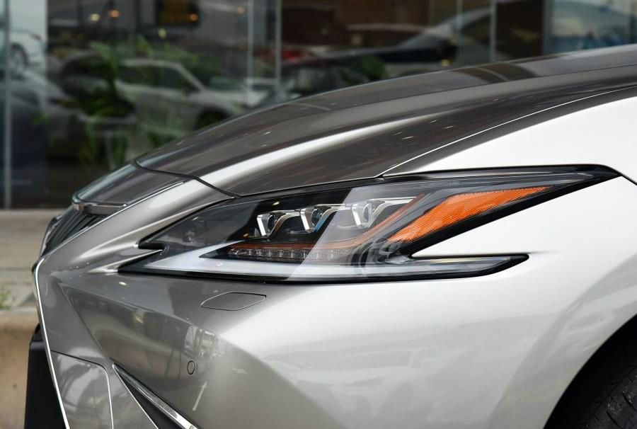 国外比奔驰E级地位高,国内却没人懂,保养比雅