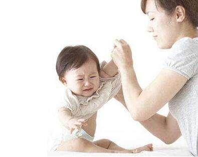 给大家推荐几种相对安全实用的退热方法,不用