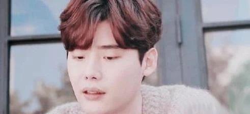 次染发什么颜色好看,好看但低调的男生染发!