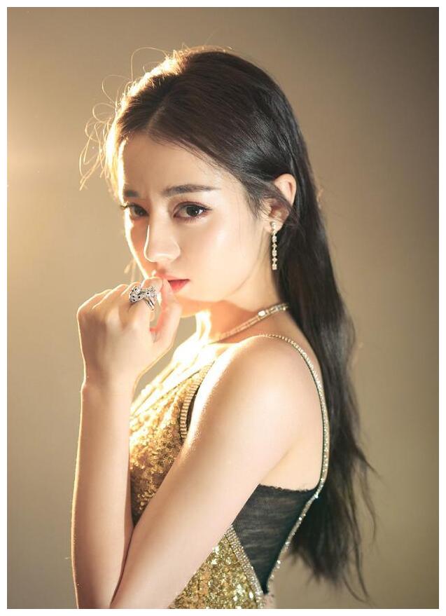 娱乐圈最有女人味的四位女星,各个美貌如花,其中两位还是单身
