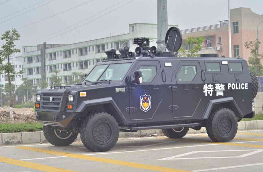 国内最强悍的警用车，不仅防弹还防爆！它们的真身竟是一辆房车？