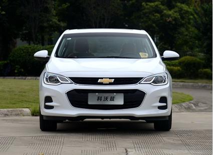 广告超走心，空气过滤防雾霾、发动机启停、10万刺痛宝来福睿斯