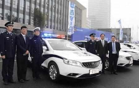 舍弃奥迪A6，杭州警方率先做出表率，警车就应该使用国产车