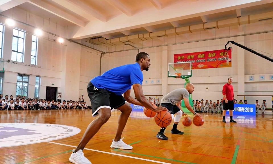 星变导师 篮球小将展天赋 2018年NBA中国行上