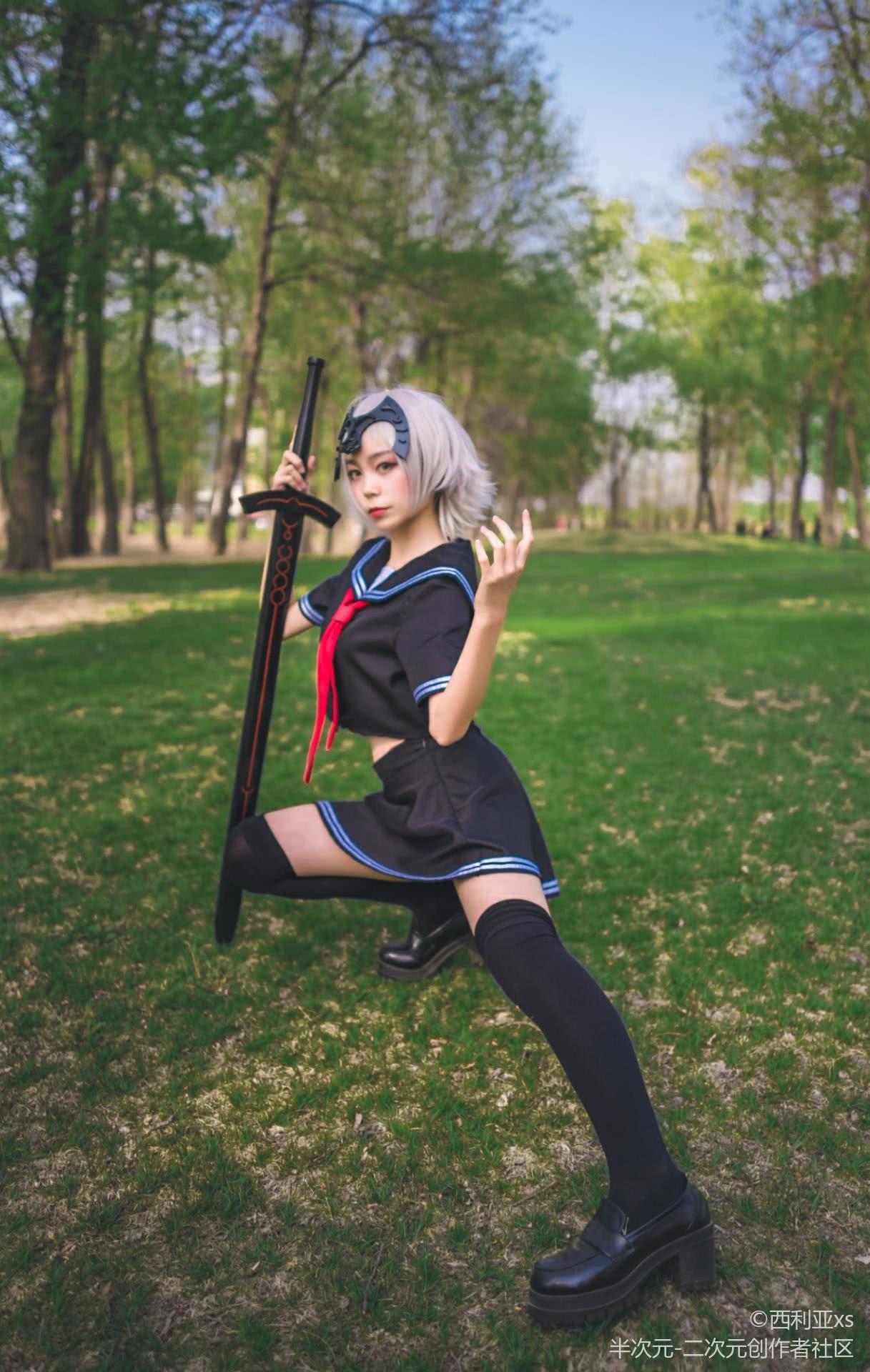 JKcosplay大师,JK真人cos 貂蝉 黑贞德jk制服cosplay 身材妖娆的小姐姐 腿超级长 制服控哦!