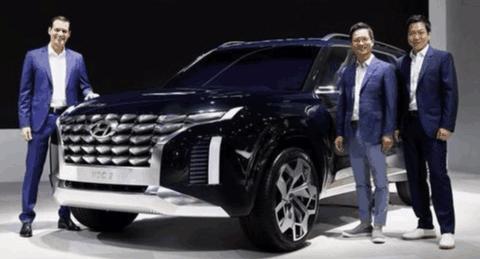 现代也学埃尔法玩铠甲脸, 外形比揽胜还霸气, 这次又要排队了