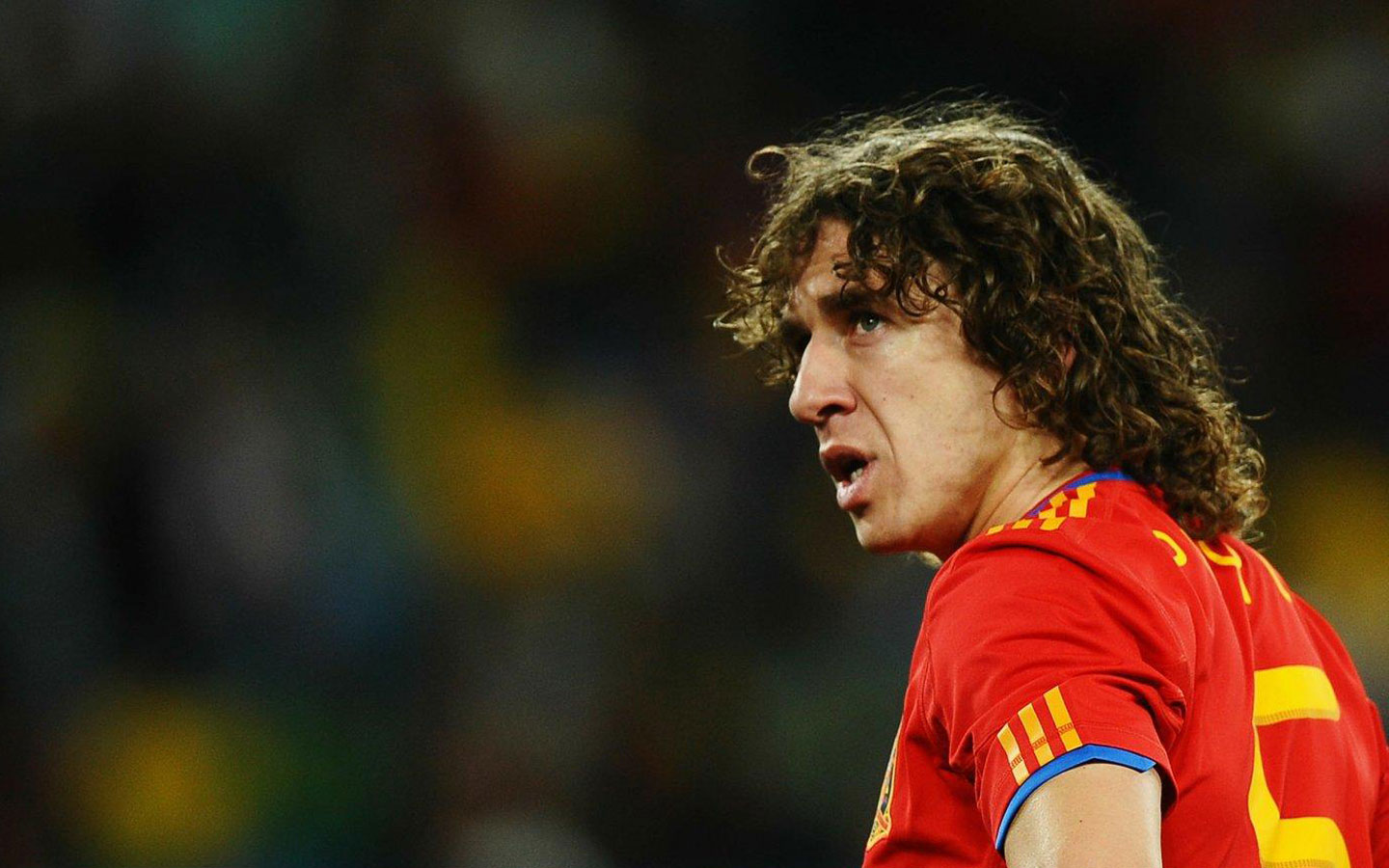 用脸挡卡洛斯射门,小白要告别,我们也不能忘记