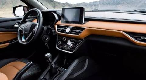 年销量45万台，空间超大油耗还不高，难怪这车4月销量榜直冲前三