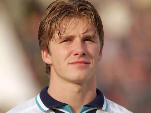 俄罗斯世界杯韩国门将赵贤佑带妆上场火了,原