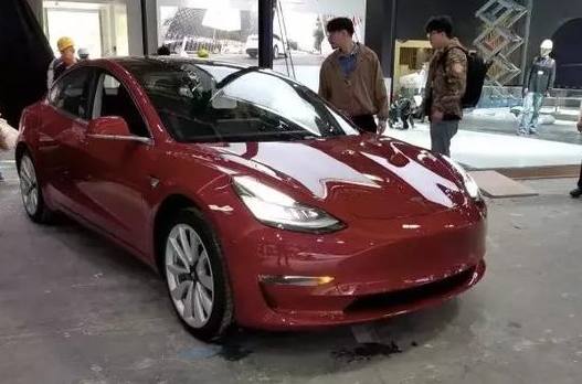 特斯拉Model3北京车展国首秀，最大续航能力高达500km