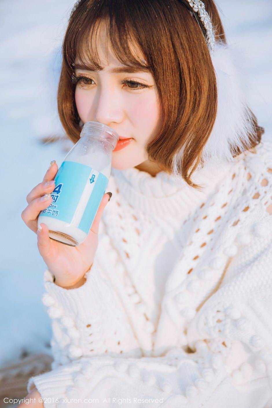 美女摄影:超漂亮可爱美少女徐cake冬日雪地.