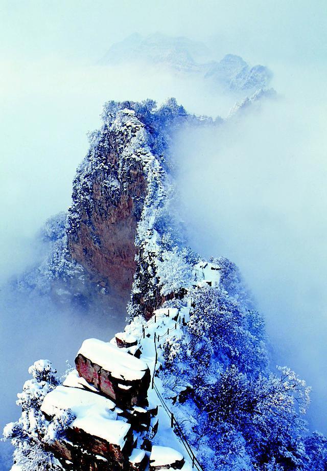 龙脊长城雪景