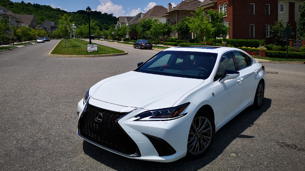 雷克萨斯的野望 全新Lexus ES海外測試快评