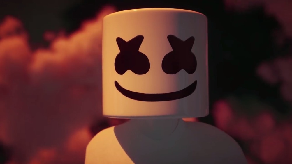 marshmellofly,marshmello讨厌alan 歌曲:《fly》演唱者:marshmello