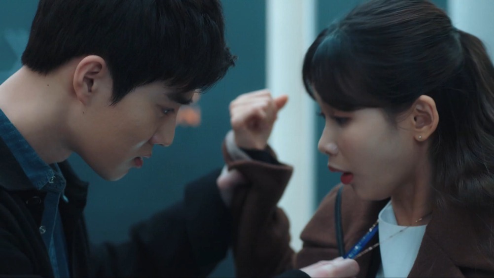 夏沇秀吃饼干出处