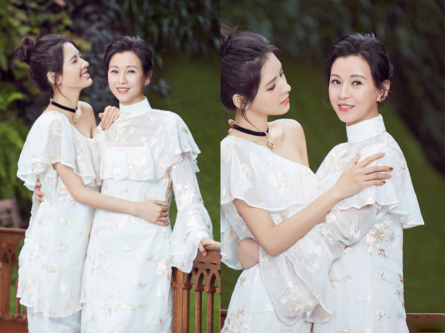明星晒母亲节合照闫妮母女像姐妹花张予曦妈妈也太美了吧
