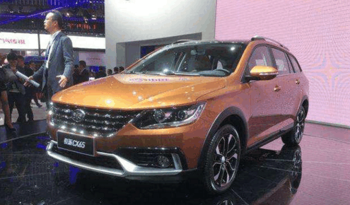 6万国产旅行车NO.1强势登场, 不是宝骏310, 而是它!