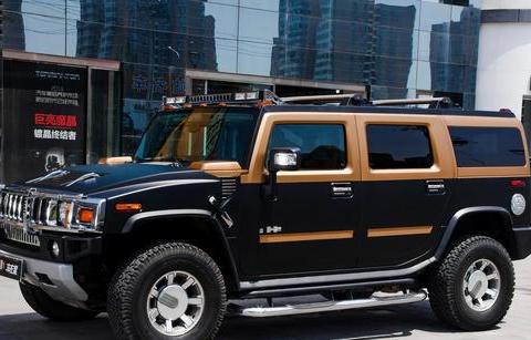 曾经的王者，不屑于和霸道路虎对比！如今28万贱卖