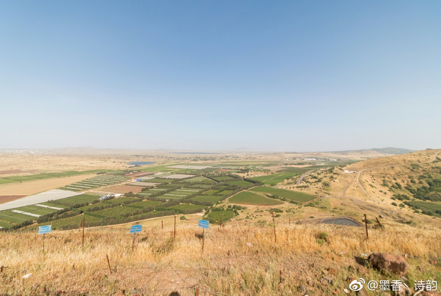 戈兰高地处于和叙利亚的交界,距离叙利亚首都