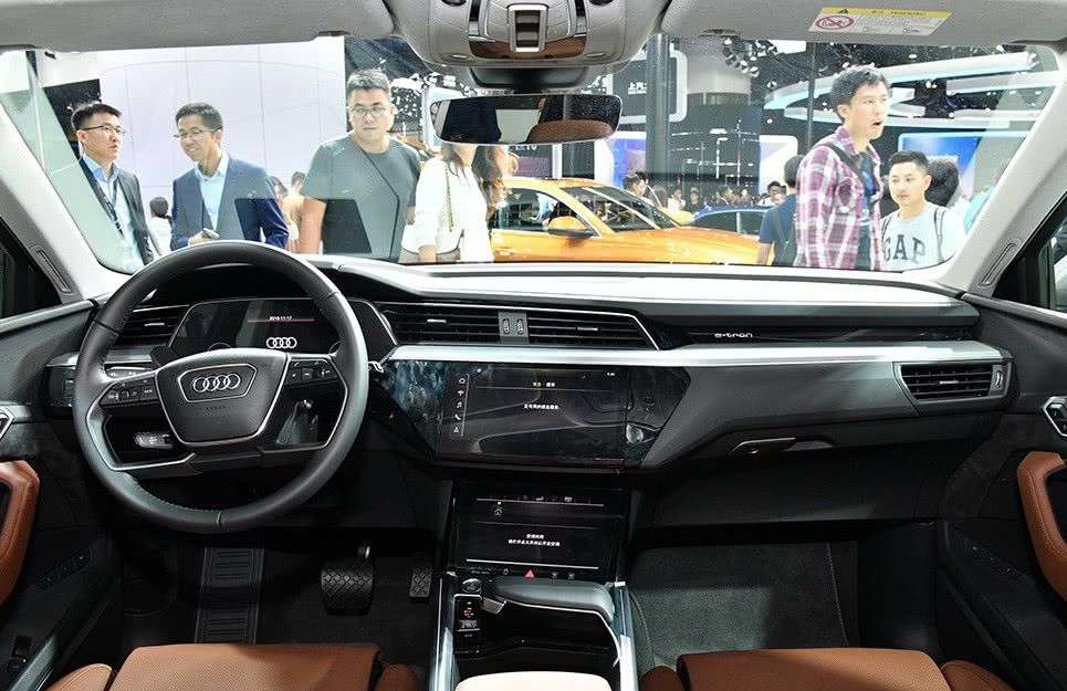 全新一代“奥迪etron”,新能源中的佳作,低调奢华有内涵?