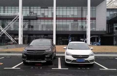 奇瑞EXEED TX实车曝光，外观霸气内饰稳重，奇瑞总算是开窍了